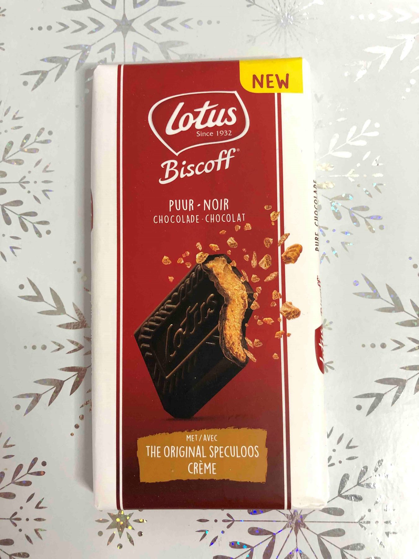 Lotus Biscoff Speculoos with black chocolate